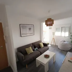 Estupendo Piso Renovado A 30 Metros De La Playa Apartamento